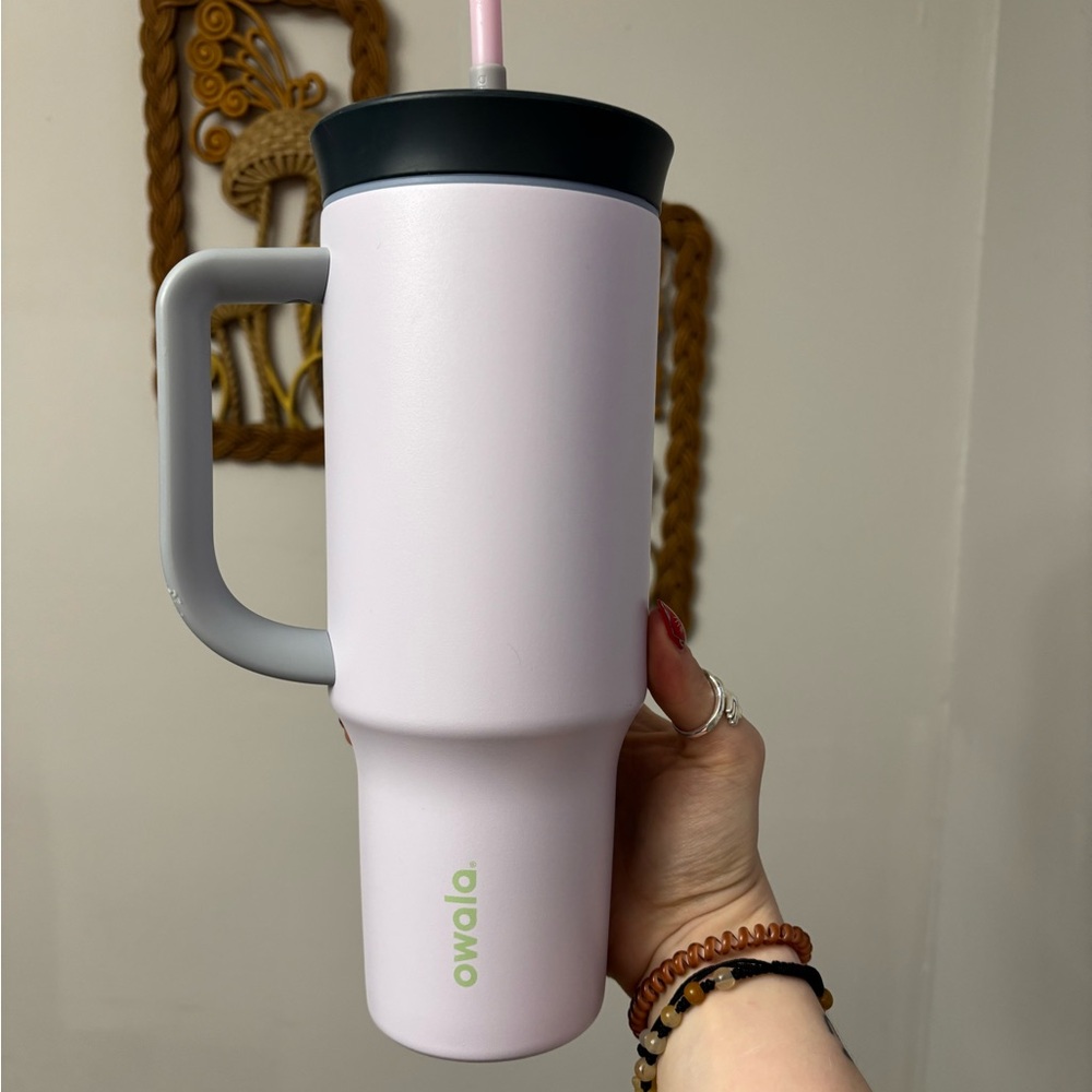 Owala 40oz Tumbler